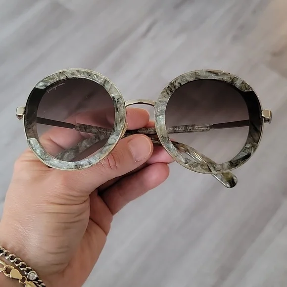 Ferragamo Round Marble Sunglasses Round frame sunglasses - Men | Ferragamo main image 4